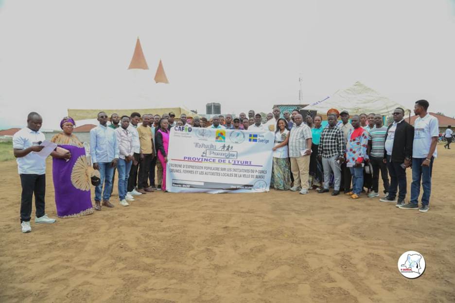 ITURI : LES JEUNES SENSIBILISÉS SUR LE P-DDRCS DANS UNE TRIBUNE D’EXPRESSION POPULAIRE A BUNIA