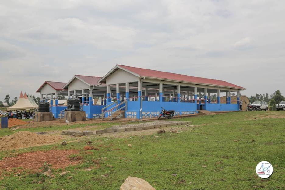 ITURI : LE P-DDRCS ET L&rsquo;OIM PROCÈDENT À LA REMISE D&rsquo;UN « MARCHÉ PACIFIQUE » AUX COMMUNAUTÉS DE TSERE