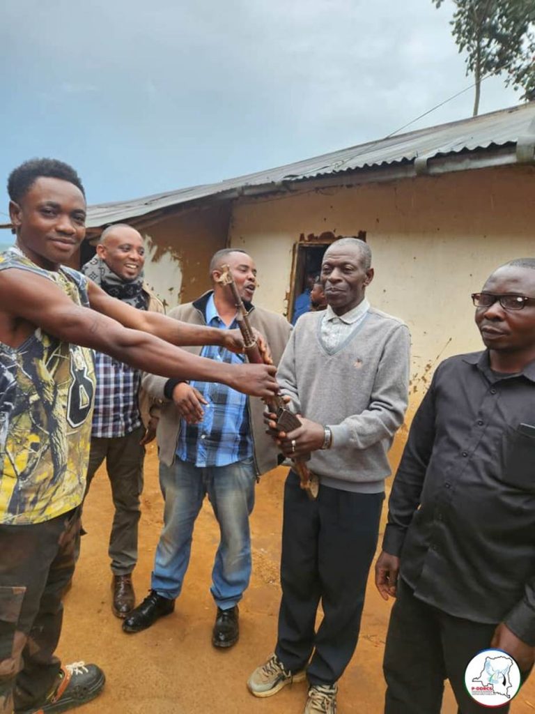 Lubero : 20 ex-combattants se rendent volontairement au P-DDRCS à kasugho